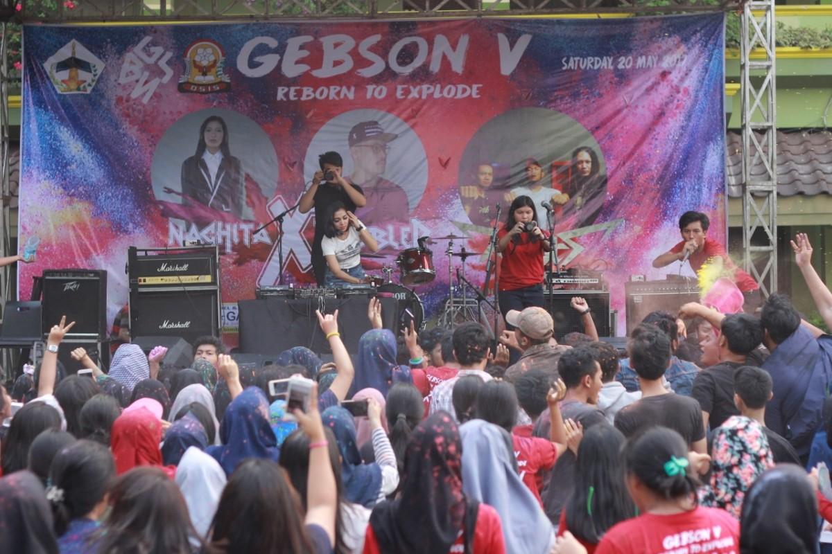 GEBSON SMAN 104 Jakarta Kembali Lewat  Aksi Sosial dan Kreatifitas