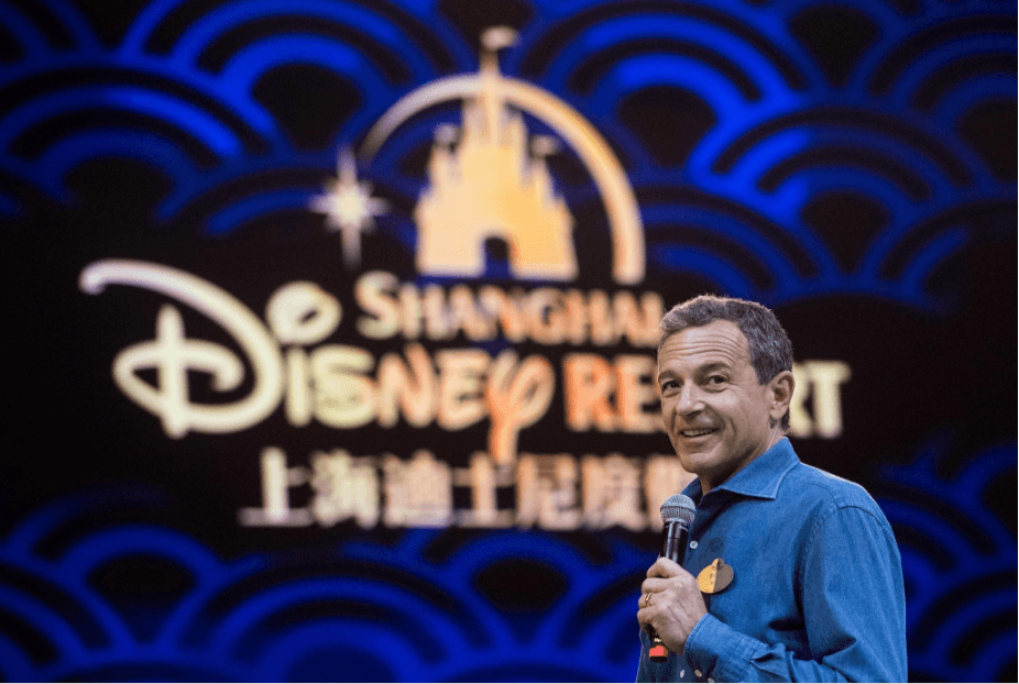 Walt Disney Imagineering: Tim Sukses di Balik Tampilan Disneyland